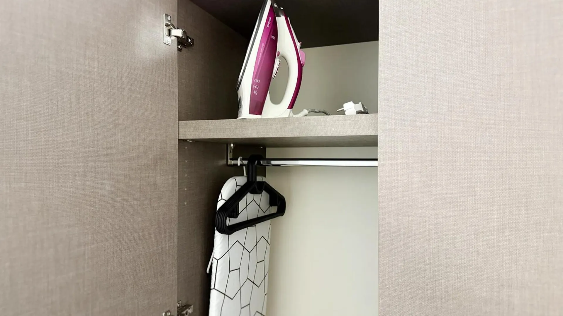 Eleven Suites - Cozy Apartments Milano