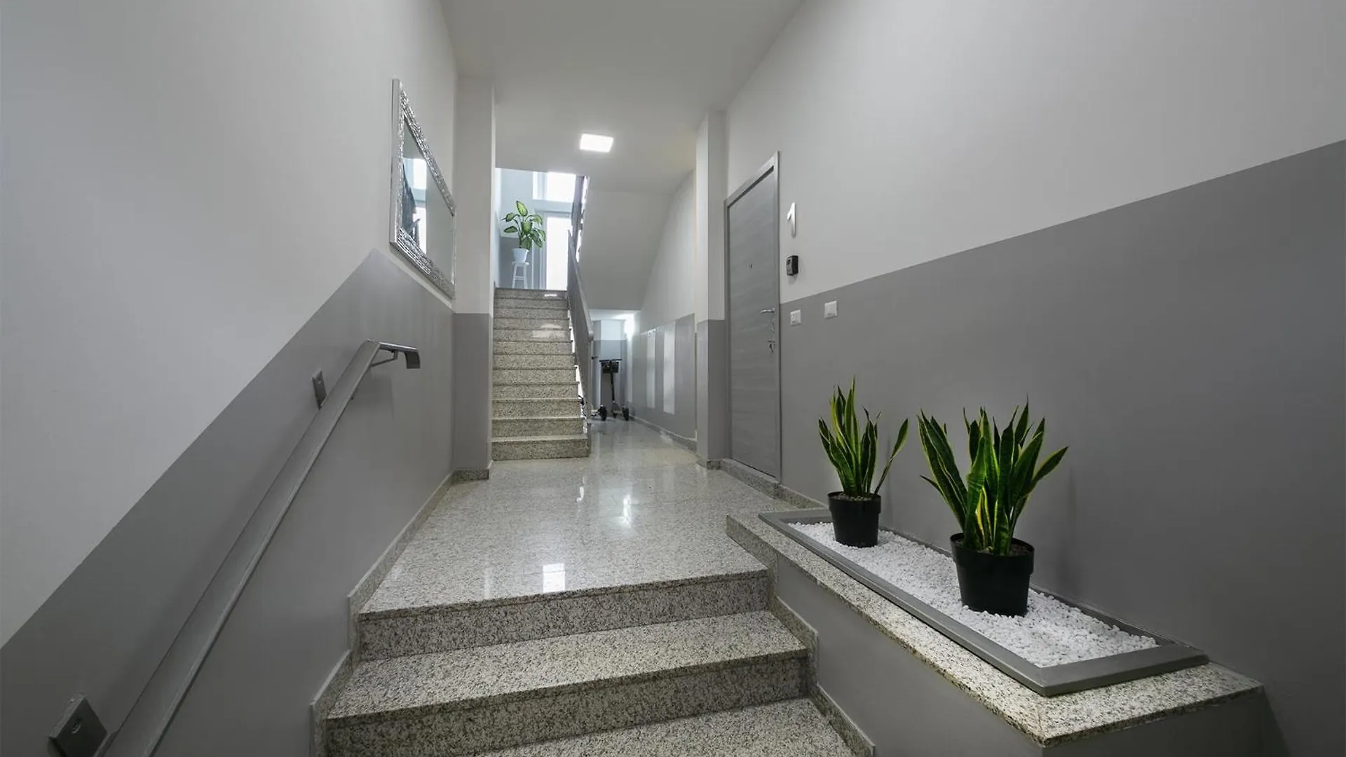 Eleven Suites - Cozy Apartments Milão 0*,