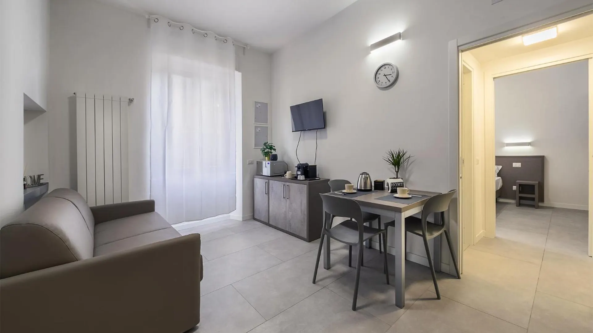 Eleven Suites - Cozy Apartments Milão