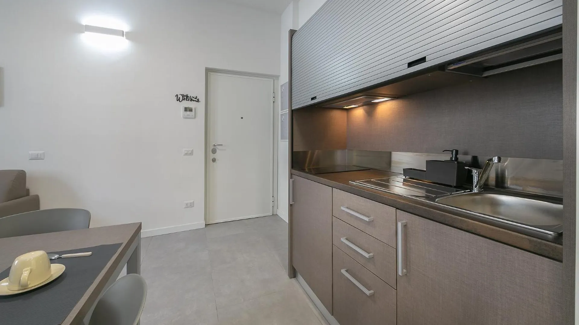 Eleven Suites - Cozy Apartments Milão