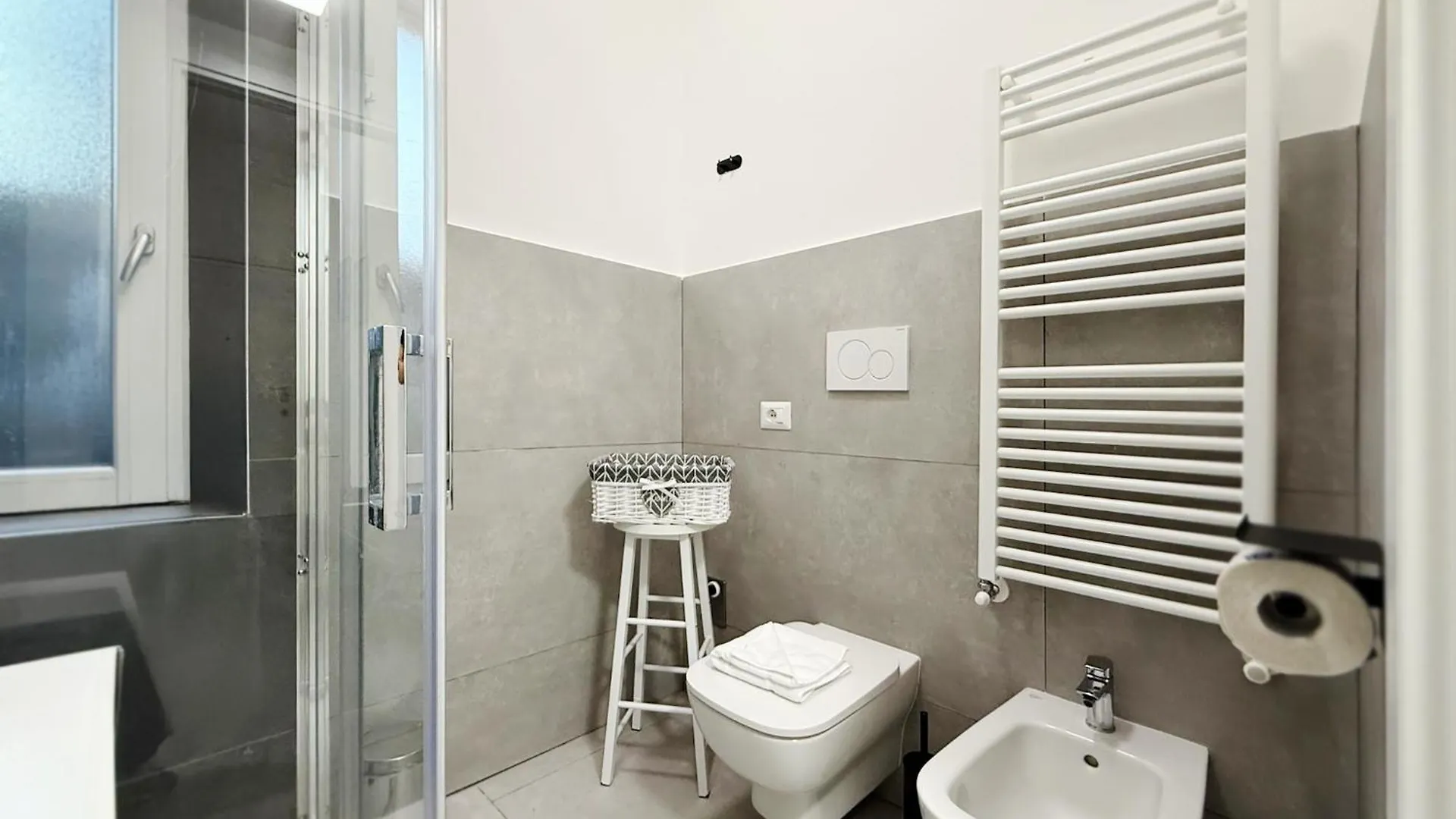 Eleven Suites - Cozy Apartments Milão